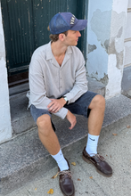 Carica l'immagine nel visualizzatore di Gallery, Aidan Shirt - Beige
