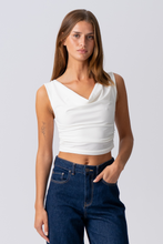 Cargar imagen en el visor de la galería, Elisa Waterfall Top - White
