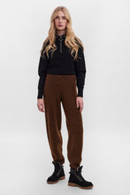 Load image into Gallery viewer, Magda Pants - Brown
