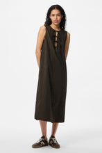 Load image into Gallery viewer, Jenna Midi Tie Dress - Delicioso
