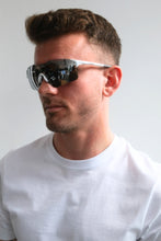 Load image into Gallery viewer, Carter Sunglasses - White/Black
