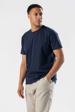 Load image into Gallery viewer, Regular T-shirt - Navy
