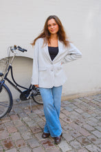 Cargar imagen en el visor de la galería, Performance Blazer - Light Grey
