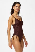 Carica l'immagine nel visualizzatore di Gallery, Baomi Ruching Swimsuit - Deep Mahogany
