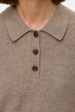 Carica l'immagine nel visualizzatore di Gallery, Exciting Polo Neck Pullover - Silver Mink
