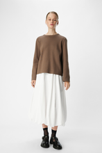 Load image into Gallery viewer, Reynard O-Neck Pullover - Morel

