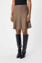 Charger l'image dans la galerie, Reynard HW Short Knit Skirt - Morel
