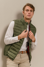 Load image into Gallery viewer, Oslo Vest - Army
