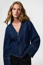Carica l'immagine nel visualizzatore di Gallery, Flora Denim Shirt - Dark Blue Denim
