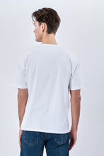 Load image into Gallery viewer, Oversized T-shirt with print - White
