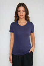 Load image into Gallery viewer, Basic Tight T-shirt - Navy
