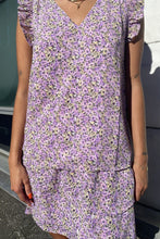 Carica l&#39;immagine nel visualizzatore di Gallery, Star Frill V-Neck Blouse - Lemon Meringue
