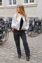 Load image into Gallery viewer, Isabel Jacket - White
