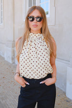 Cargar imagen en el visor de la galería, Olivia Sunglasses - Black
