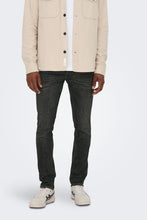 Load image into Gallery viewer, Loom Slim Black Jeans - Black
