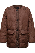 Load image into Gallery viewer, Charlee Oversize Quilt Jacket - Cub
