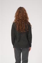 Carica l&#39;immagine nel visualizzatore di Gallery, Jumper polo a maglia sovradimensionata - melange grigio scuro
