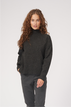Carica l&#39;immagine nel visualizzatore di Gallery, Jumper polo a maglia sovradimensionata - melange grigio scuro
