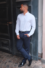 Afbeelding in Gallery-weergave laden, Performance Pants Wide Fit - Navy
