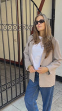 Load and play video in Gallery viewer, Oversized Blazer - Grey
