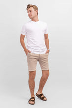 Charger l&#39;image dans la galerie, Performance Shorts - beige
