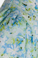 Carica l&#39;immagine nel visualizzatore di Gallery, Varia Blouse - Blue/Green Flower
