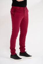 Charger l&#39;image dans la galerie, L&#39;original Performance Pants - Rouge foncé
