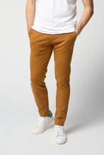 Carica l&#39;immagine nel visualizzatore di Gallery, L&#39;originale Performance Pants - Marrone
