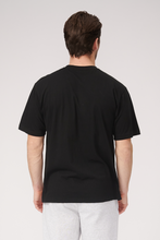 Carica l&#39;immagine nel visualizzatore di Gallery, T -shirt oversize - nero
