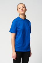 Carica l'immagine nel visualizzatore di Gallery, T -shirt oversize - Blu
