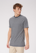 Cargar imagen en el visor de la galería, Nørregade Stripe - Mottled Blue -Gray
