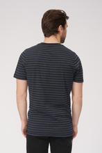 Load image into Gallery viewer, Nørregade Stripe - Mottled Blue-Black
