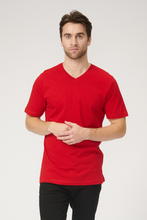 Carregar imagem no visualizador da galeria, T-shirt básica com decote em V - Vermelho
