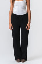 Load image into Gallery viewer, Sweatpants Wide - Black
