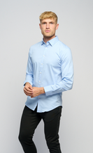 Charger l&#39;image dans la galerie, The Original Performance Shirt - Light Blue
