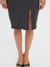 Charger l&#39;image dans la galerie, Baba High Waist Skirt - Black
