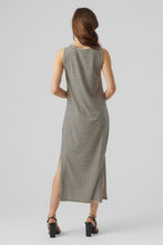 Carica l'immagine nel visualizzatore di Gallery, Fiona Dress - Birch
