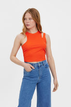 Carica l&#39;immagine nel visualizzatore di Gallery, Ofelia Neia Tank Crop Top - Cherry Tomato
