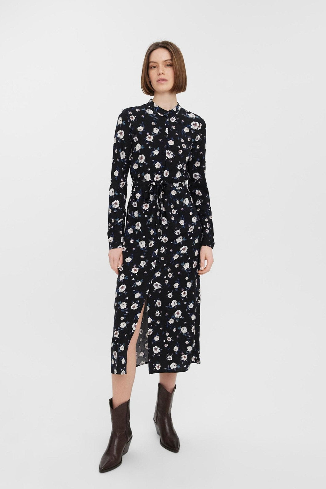 Gemakkelijke shirtjurk met lange mouwen - zwart