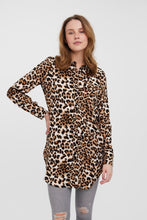 Afbeelding in Gallery-weergave laden, Gemakkelijk lang shirt - tan
