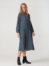 Load image into Gallery viewer, Sara long-sleeved dress - Green - Amis de Copenhague - Green
