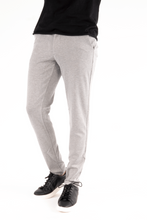 Carregar imagem no visualizador da galeria, Performance Jog Pants - Light gray - TeeShoppen - Grey 2
