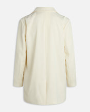 Carregar imagem no visualizador da galeria, Vagna Oversized Blazer - Cream - Sisters Point - White 2
