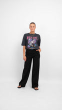 Afbeelding in Gallery-weergave laden, Forever Oversized T-shirt - Wild Soul - Vero Moda - Black 2
