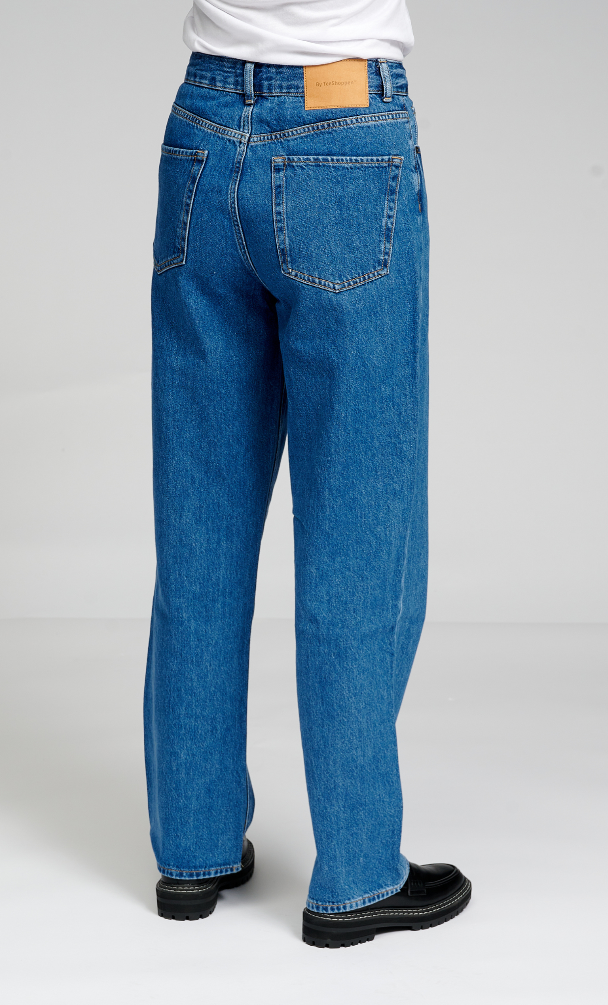 The Original Performance Loose Jeans - Medium Blue Denim - TeeShoppen - Blue 9