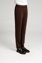 Carregar imagem no visualizador da galeria, The Original Performance Pants - Dark Brown - TeeShoppen - Brown 7
