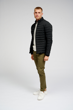 Cargar imagen en el visor de la galería, Light Puffer Jacket - Black - TeeShoppen - Black 2
