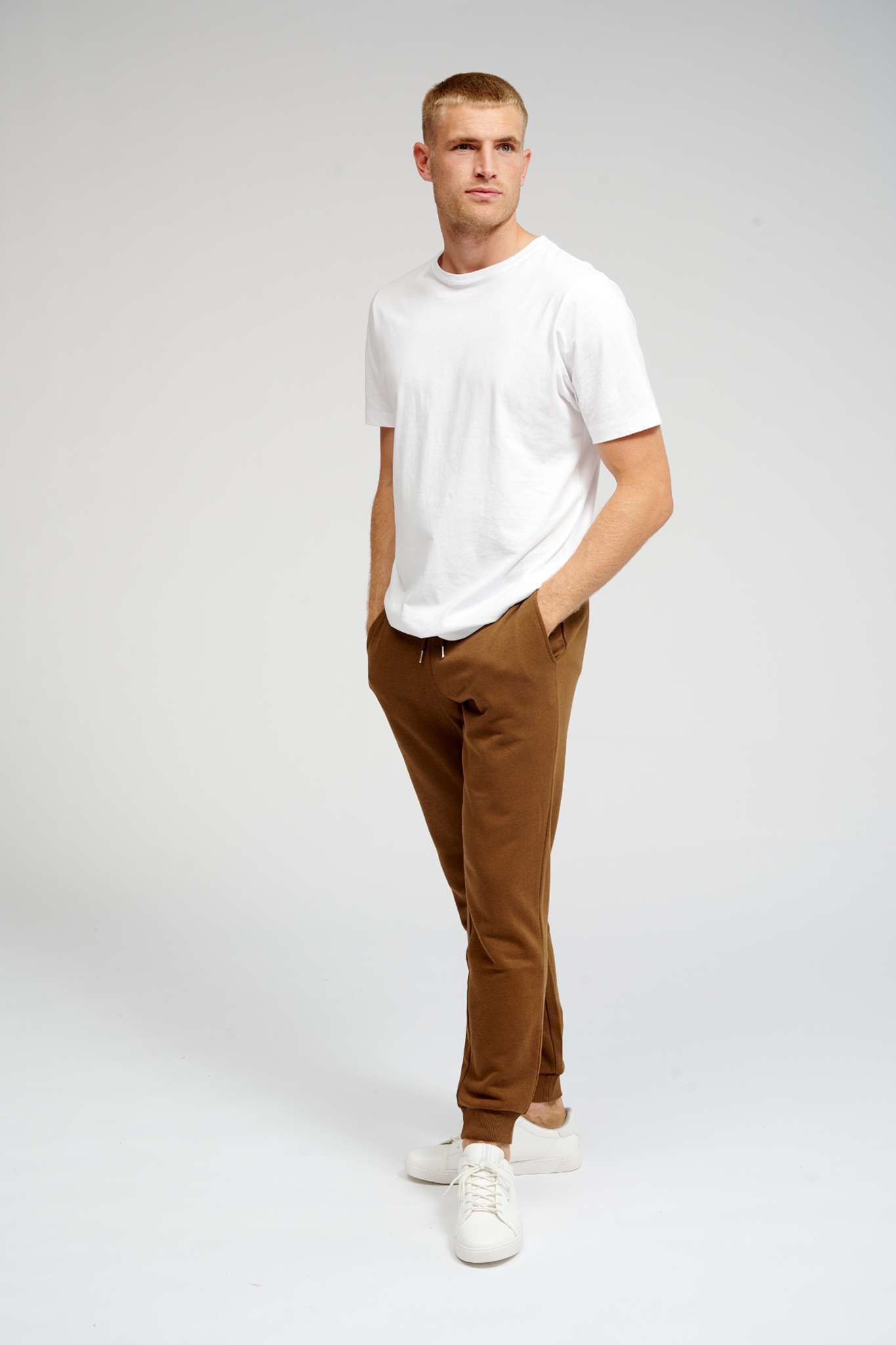 Basic Sweatpants - Brown - TeeShoppen - Brown 2