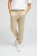 Charger l&#39;image dans la galerie, Basic Sweatpants - Dark Beige - TeeShoppen - Khaki
