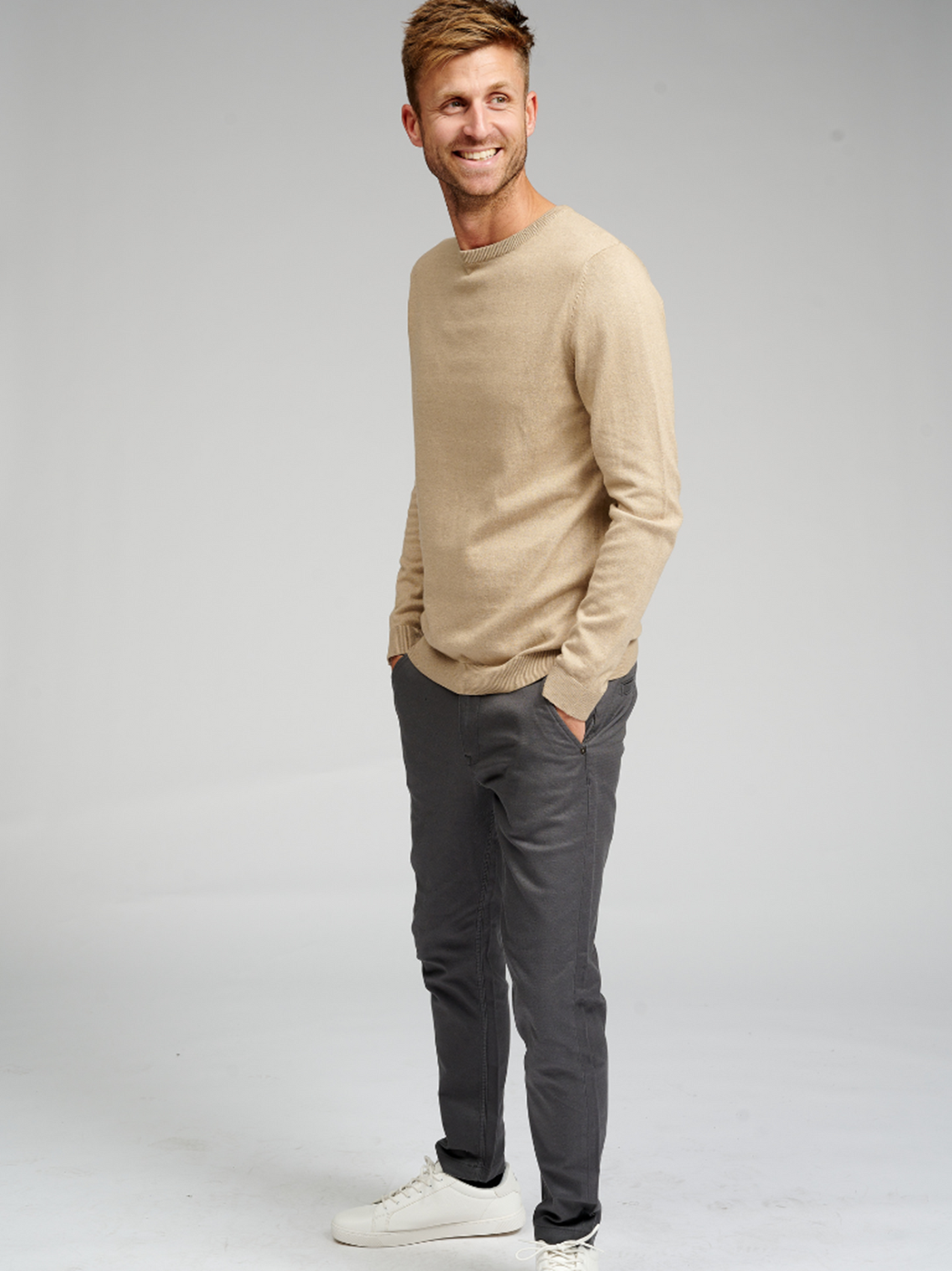 Basic Knit Crewneck - Beige - TeeShoppen - Khaki 2